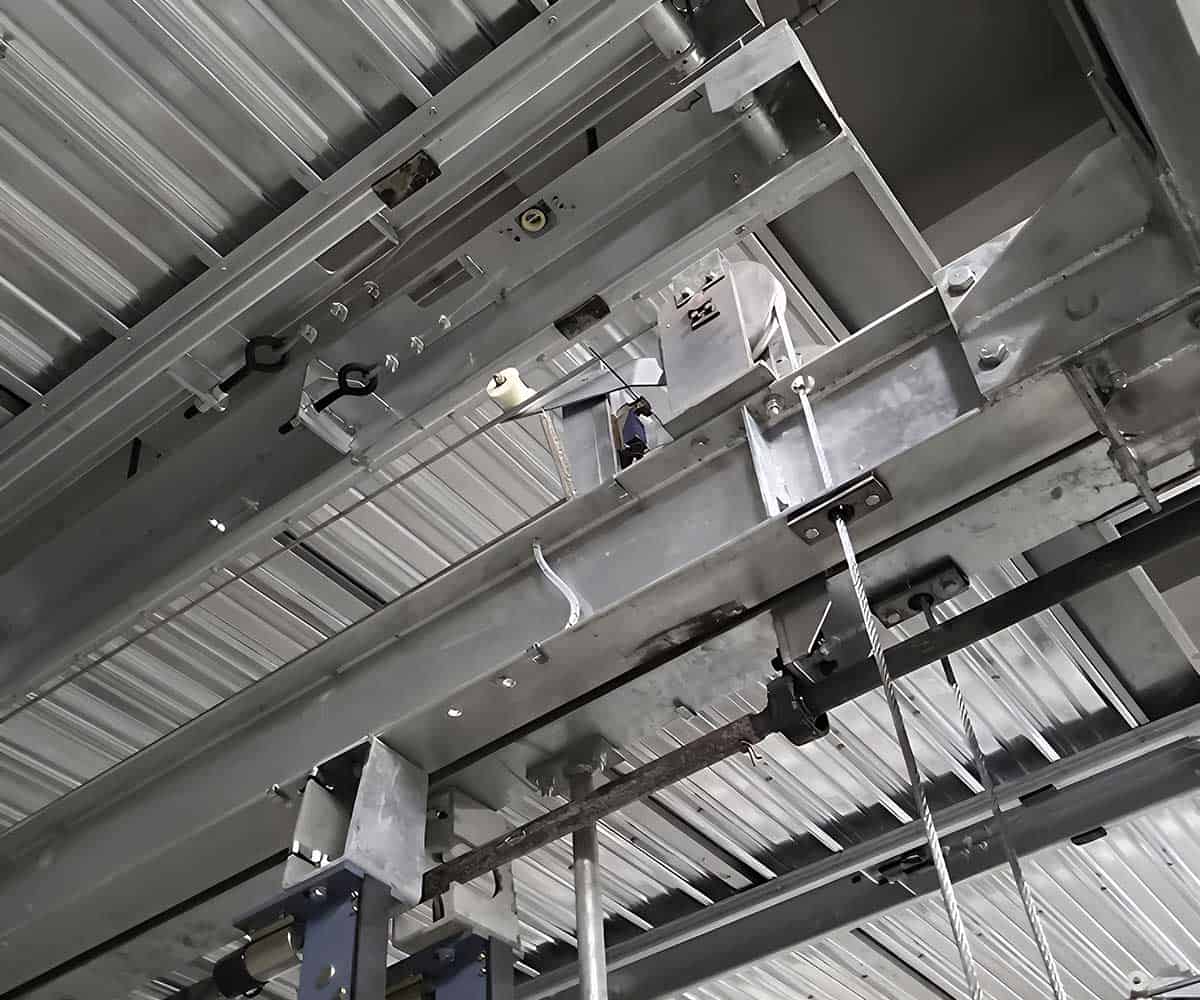 四柱式立体车库停车设备使用需要哪三证